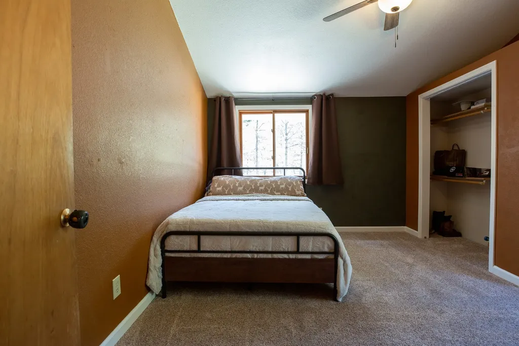 6400 Boondock Lane Clinton MT 59825