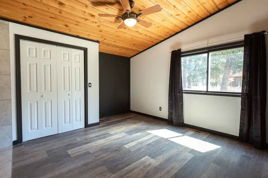 6400 Boondock Lane Clinton MT 59825