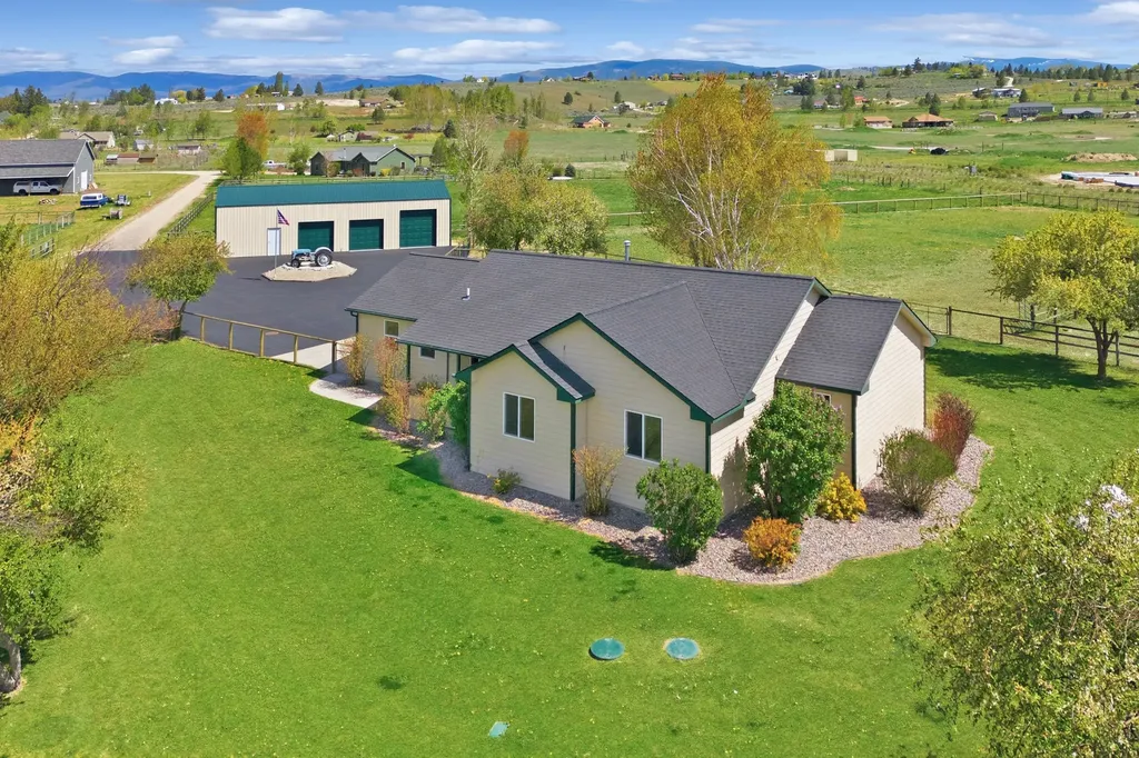 4318 Leonard Lane Stevensville MT 59870