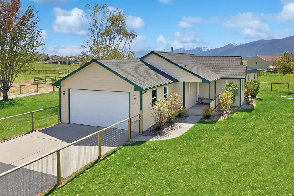 4318 Leonard Lane Stevensville MT 59870