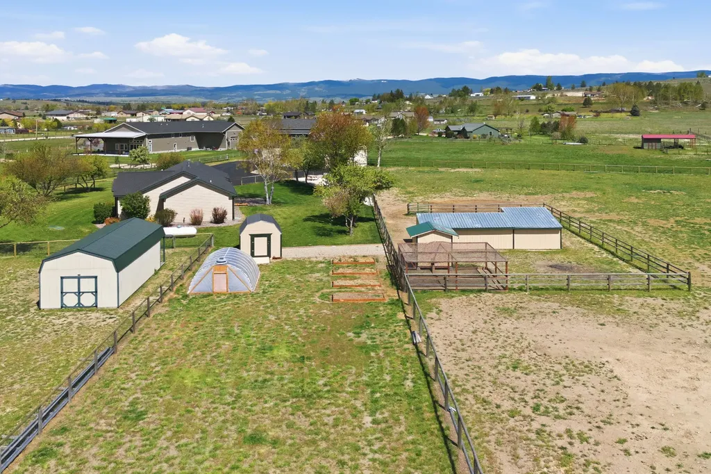 4318 Leonard Lane Stevensville MT 59870