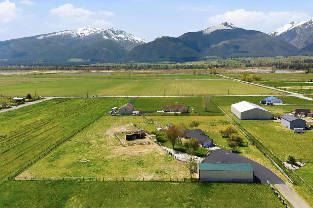 4318 Leonard Lane Stevensville MT 59870