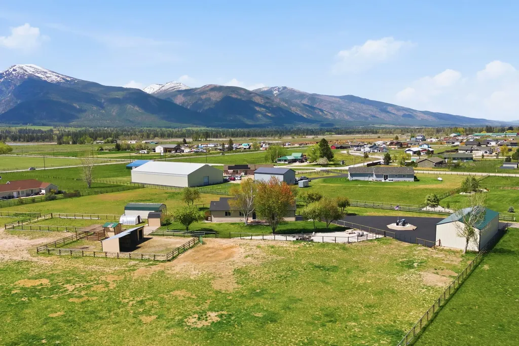 4318 Leonard Lane Stevensville MT 59870