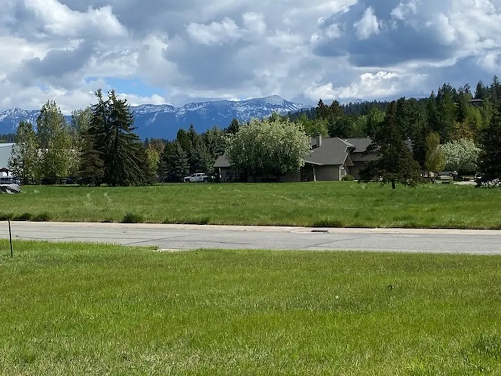 20 Marina Way Bigfork MT 59911
