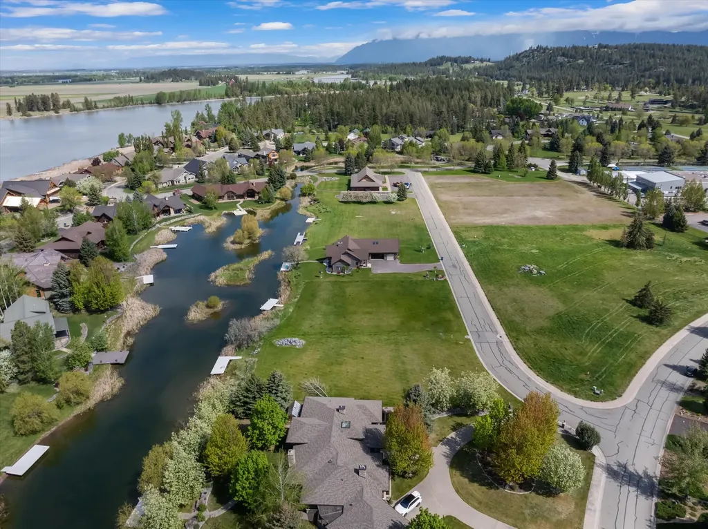 20 Marina Way Bigfork MT 59911