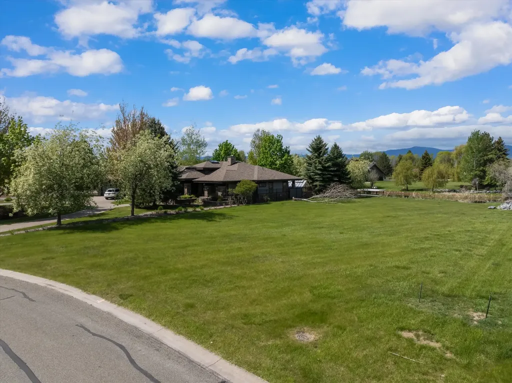20 Marina Way Bigfork MT 59911