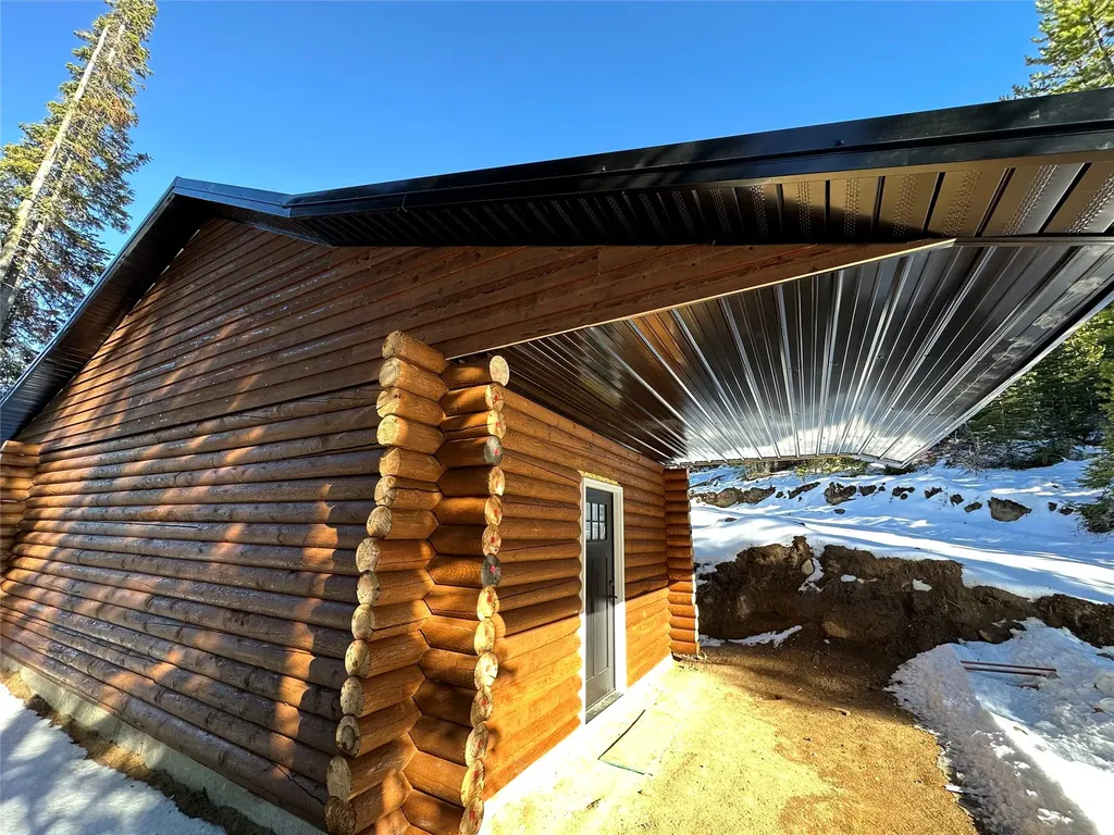 7524 Lower Telegraph Creek Road Elliston MT 59728