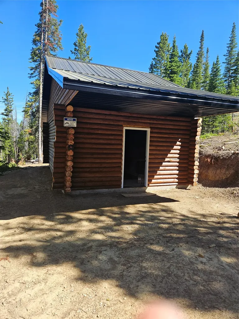 7524 Lower Telegraph Creek Road Elliston MT 59728