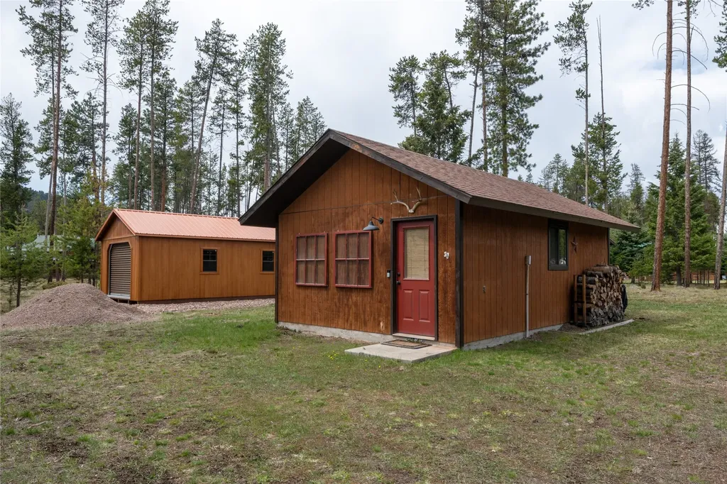121 Peacemaker Place Seeley Lake MT 59868