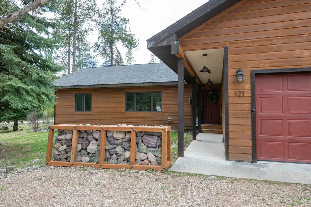121 Peacemaker Place Seeley Lake MT 59868
