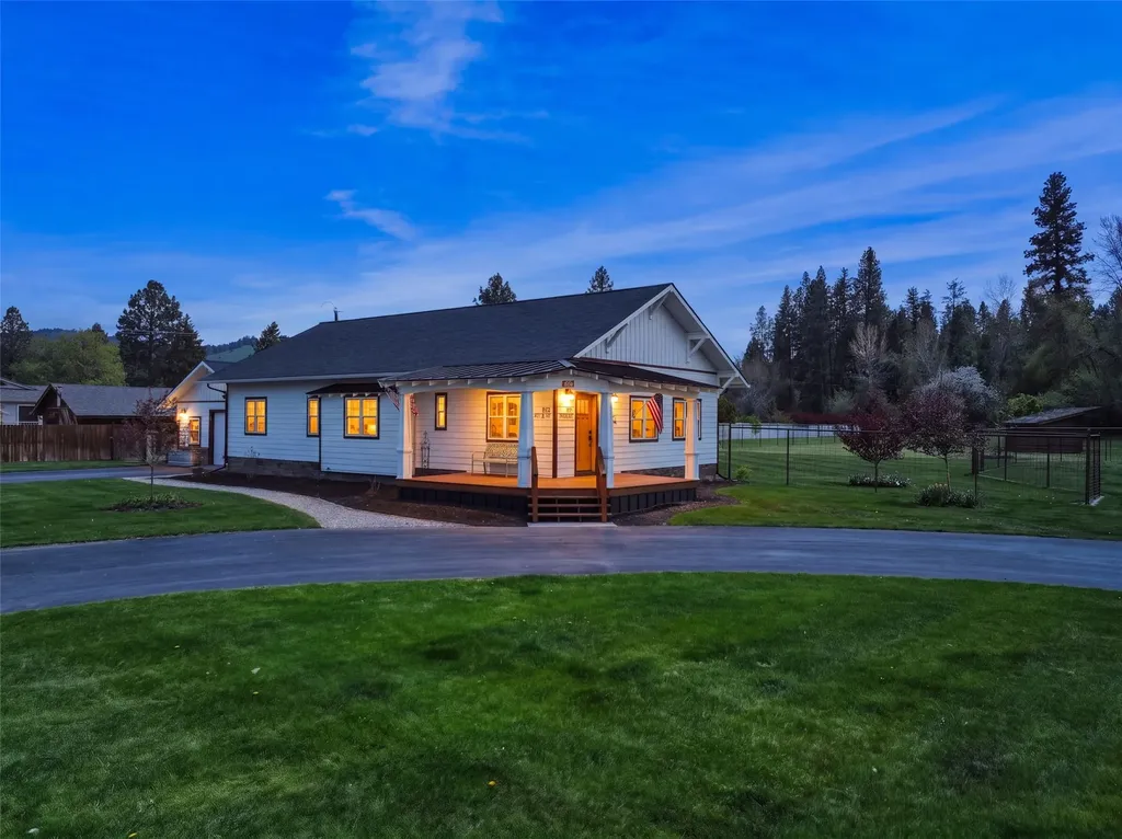 104 S Mill Street Darby MT 59829