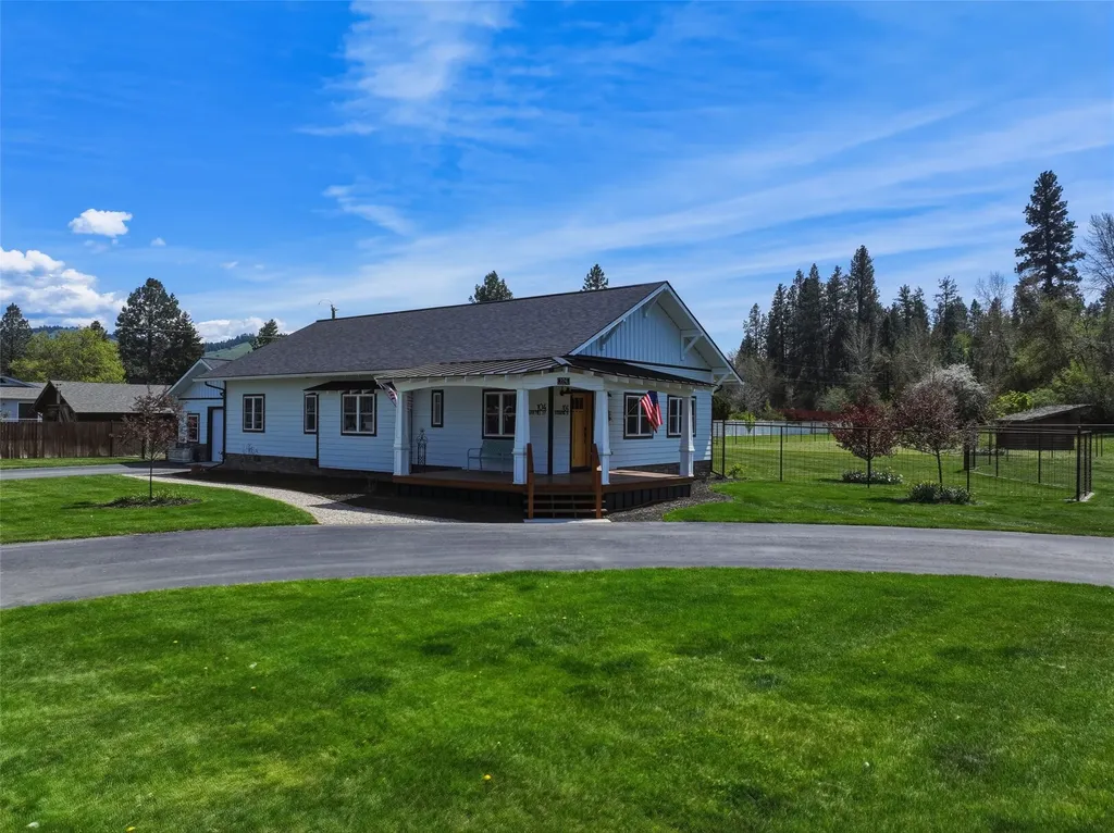 104 S Mill Street Darby MT 59829