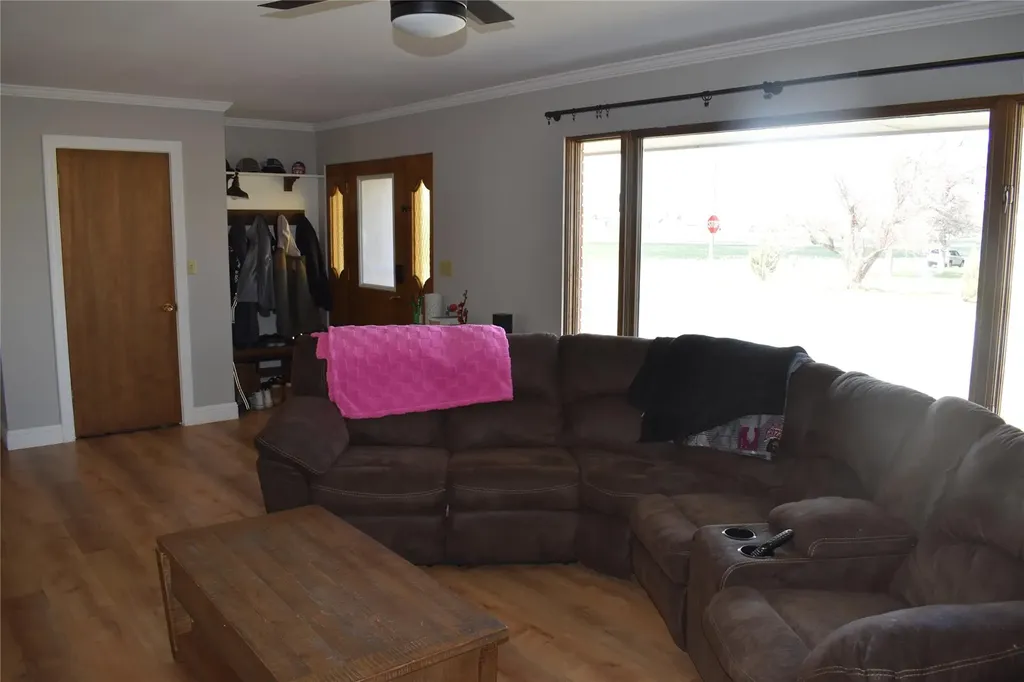 622 7th Avenue SW Conrad MT 59425