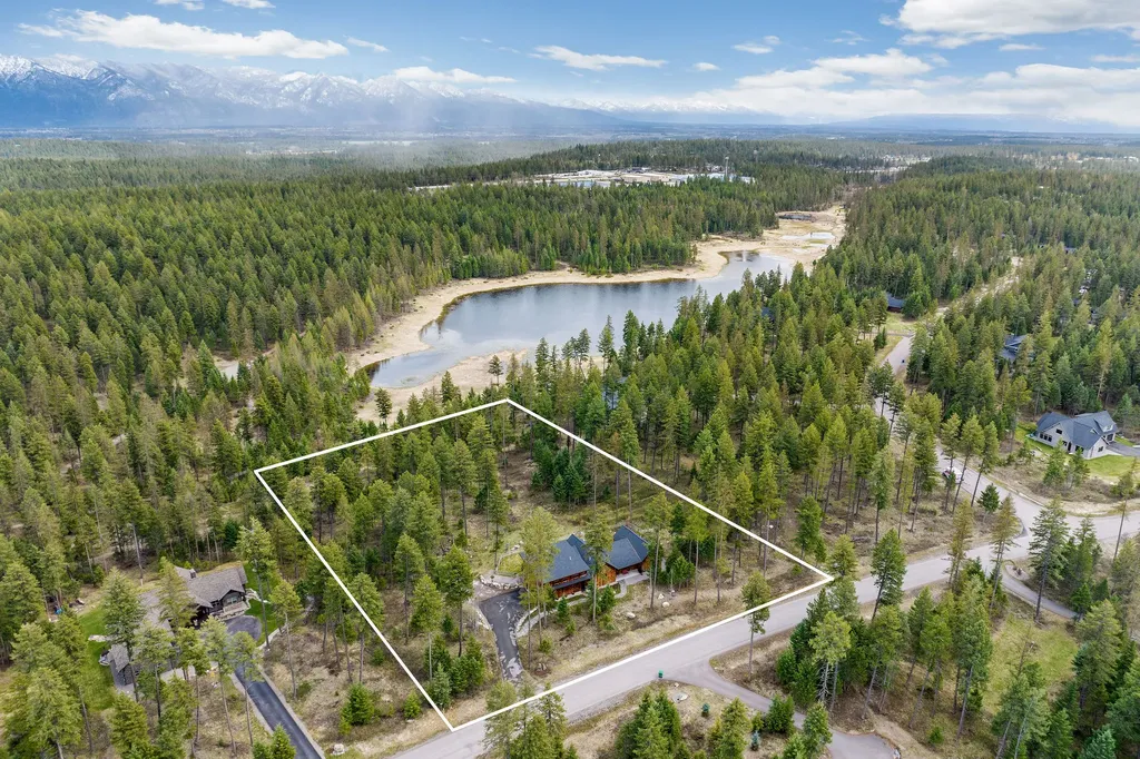 1157 Whitefish Village Drive Whitefish MT 59937