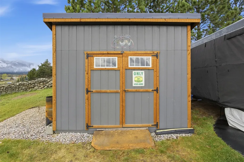 143 Knik Drive Hamilton MT 59840
