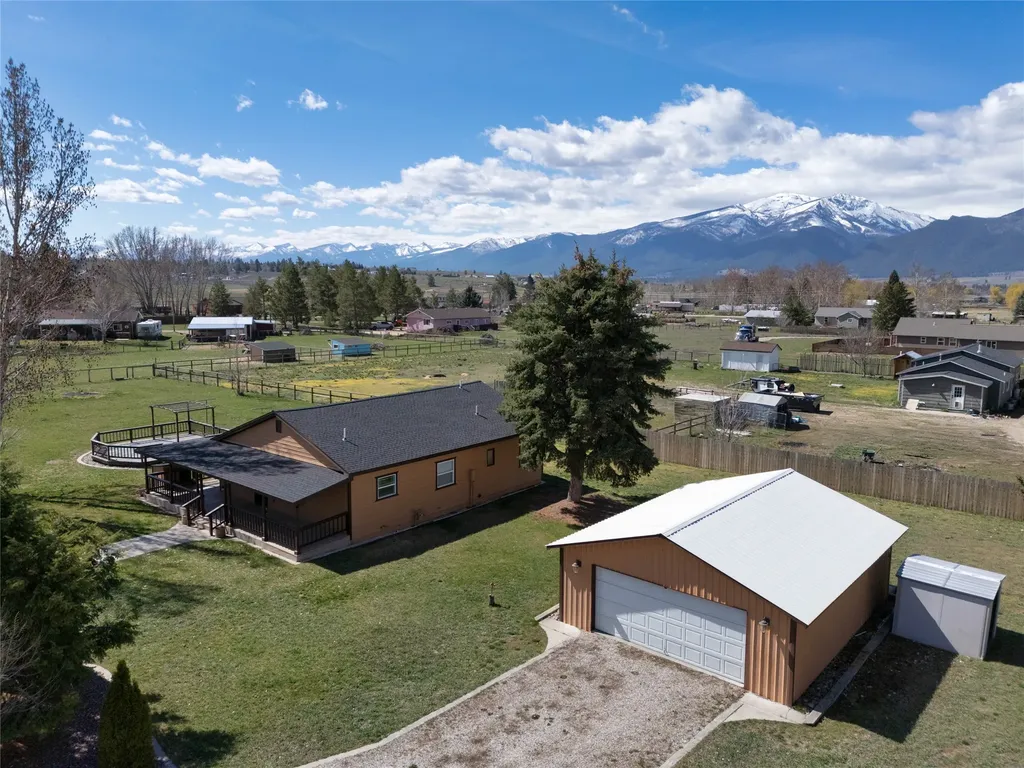 627 Folly Lane Stevensville MT 59870