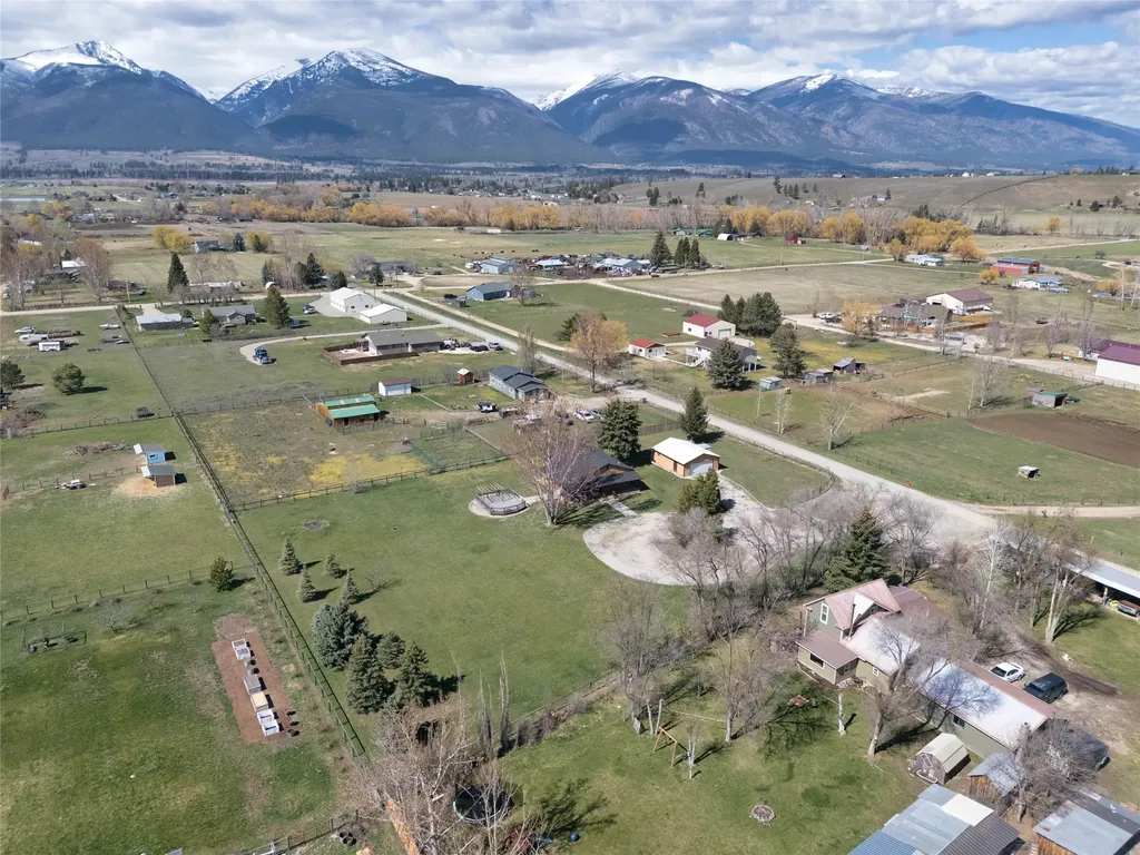 627 Folly Lane Stevensville MT 59870