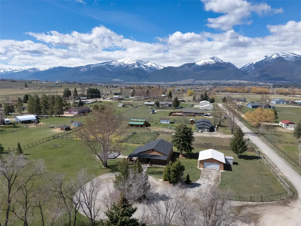 627 Folly Lane Stevensville MT 59870