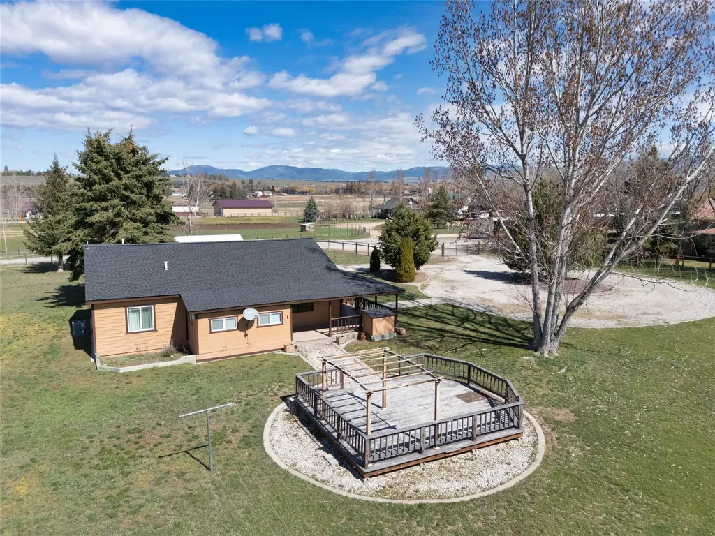 627 Folly Lane Stevensville MT 59870
