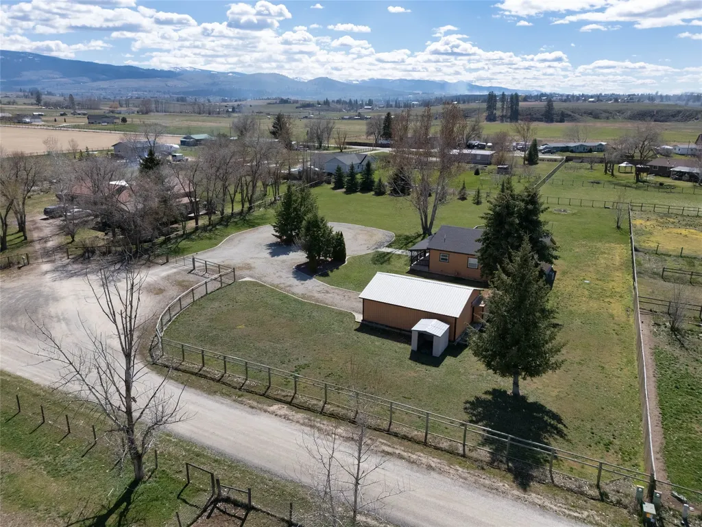 627 Folly Lane Stevensville MT 59870