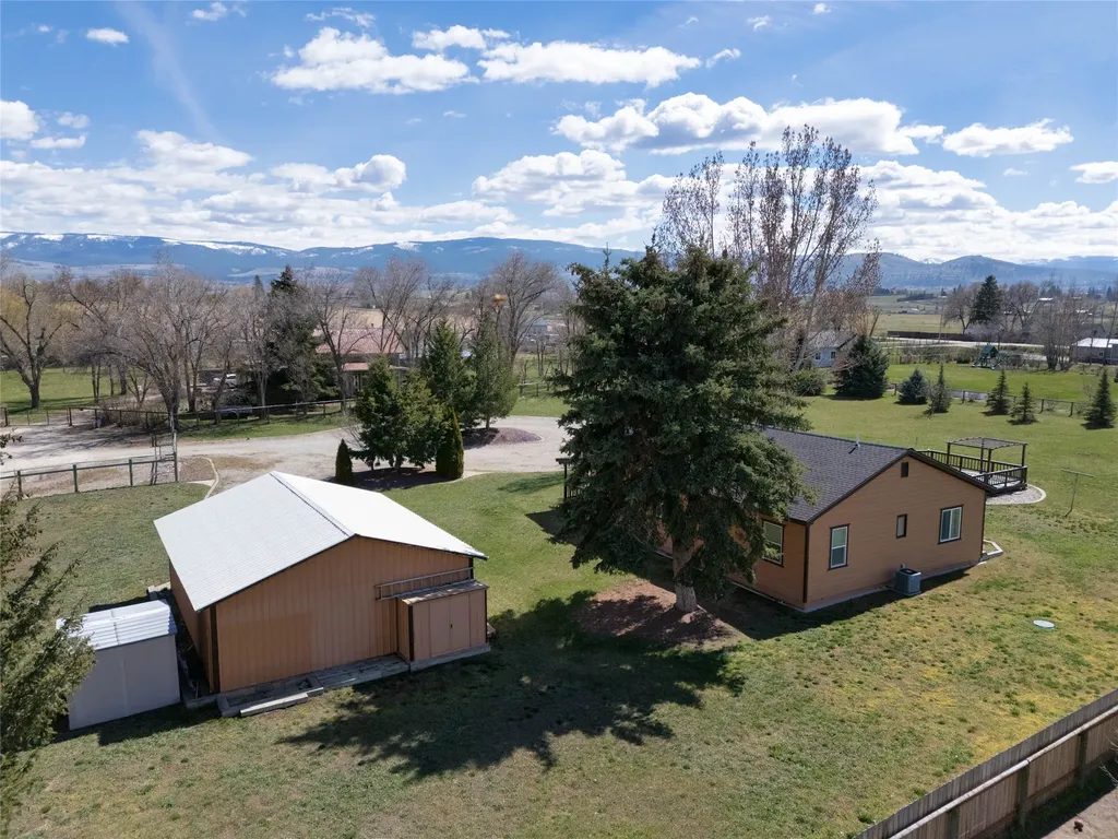 627 Folly Lane Stevensville MT 59870