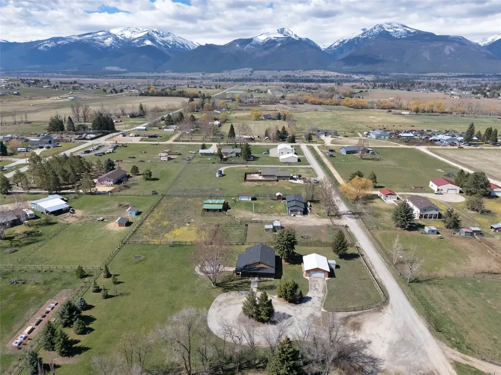 627 Folly Lane Stevensville MT 59870