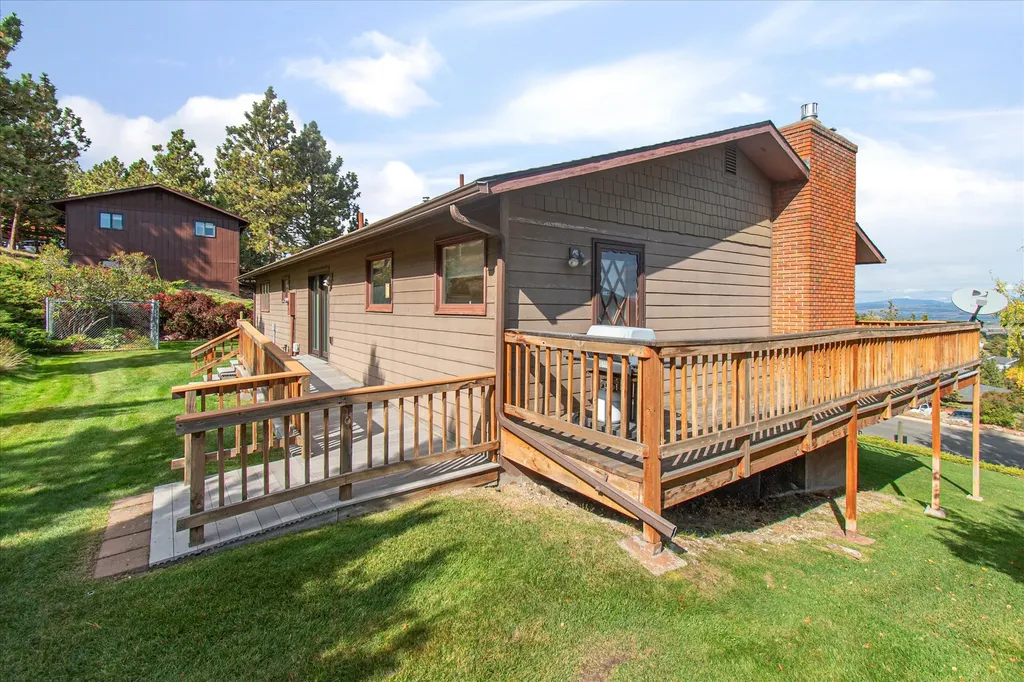 2243 Gold Rush Avenue Helena MT 59601