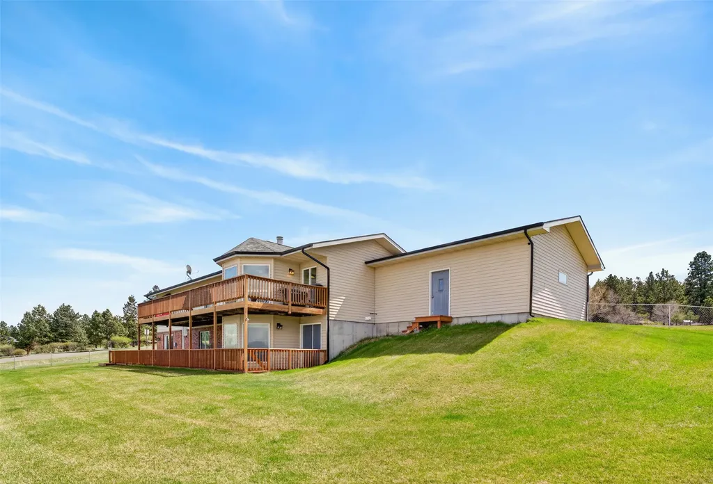 6 Saddle Mountain Drive Clancy MT 59634