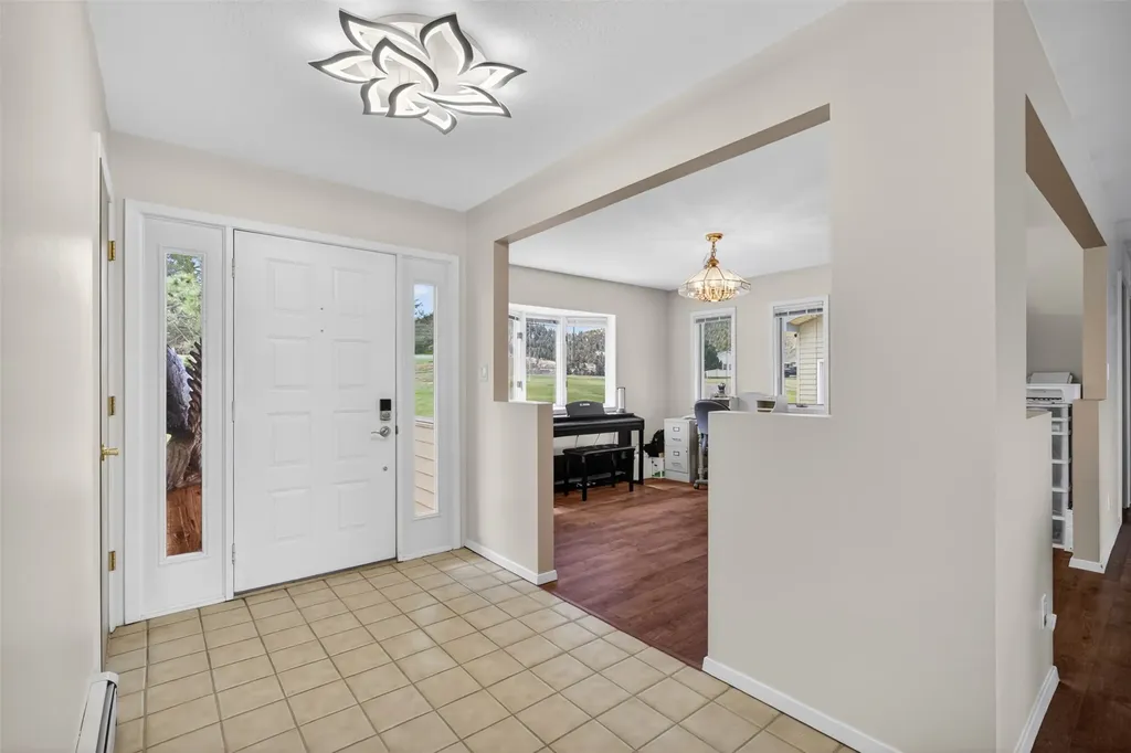 6 Saddle Mountain Drive Clancy MT 59634