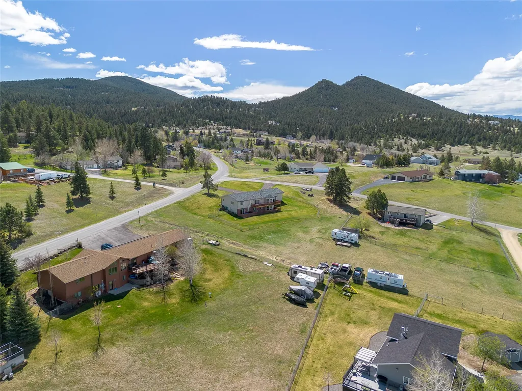 6 Saddle Mountain Drive Clancy MT 59634