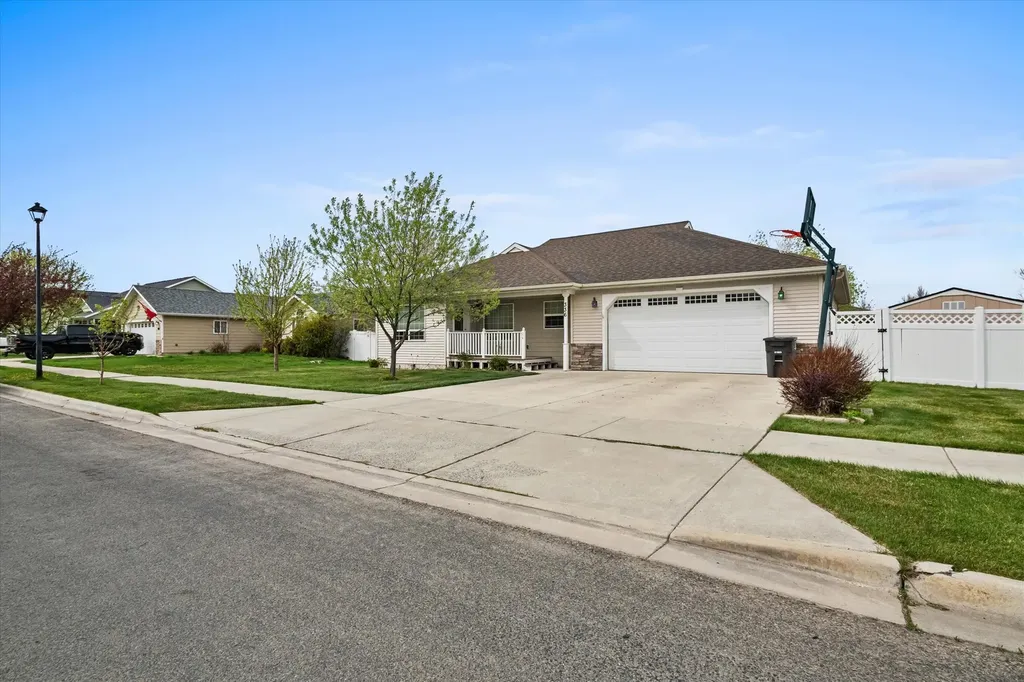 336 Springfield Drive Helena MT 59602