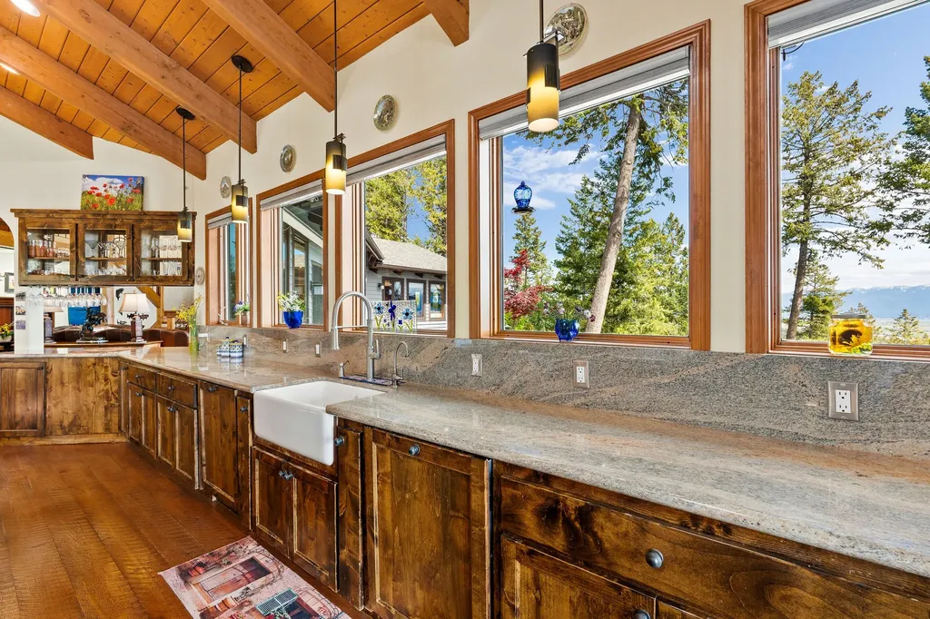 280 Westridge Drive Somers MT 59932