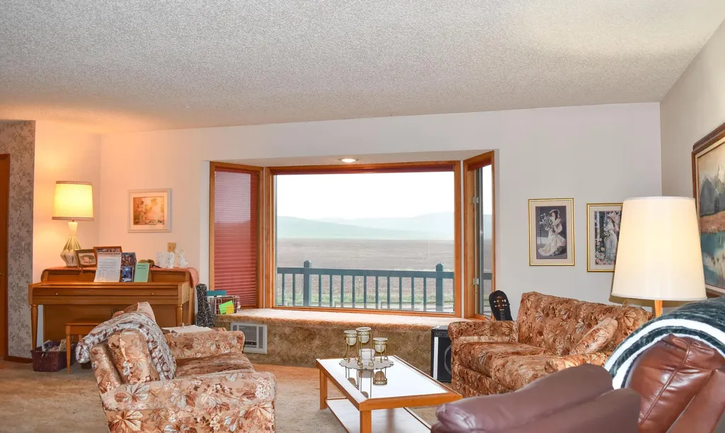 40265 Apple Road Polson MT 59860