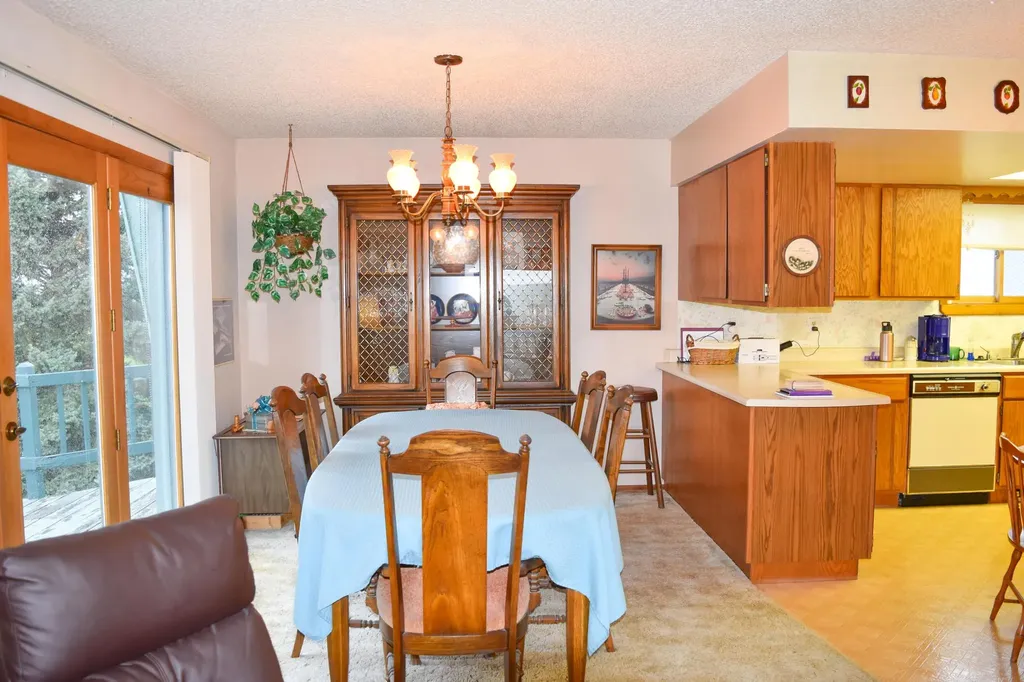 40265 Apple Road Polson MT 59860
