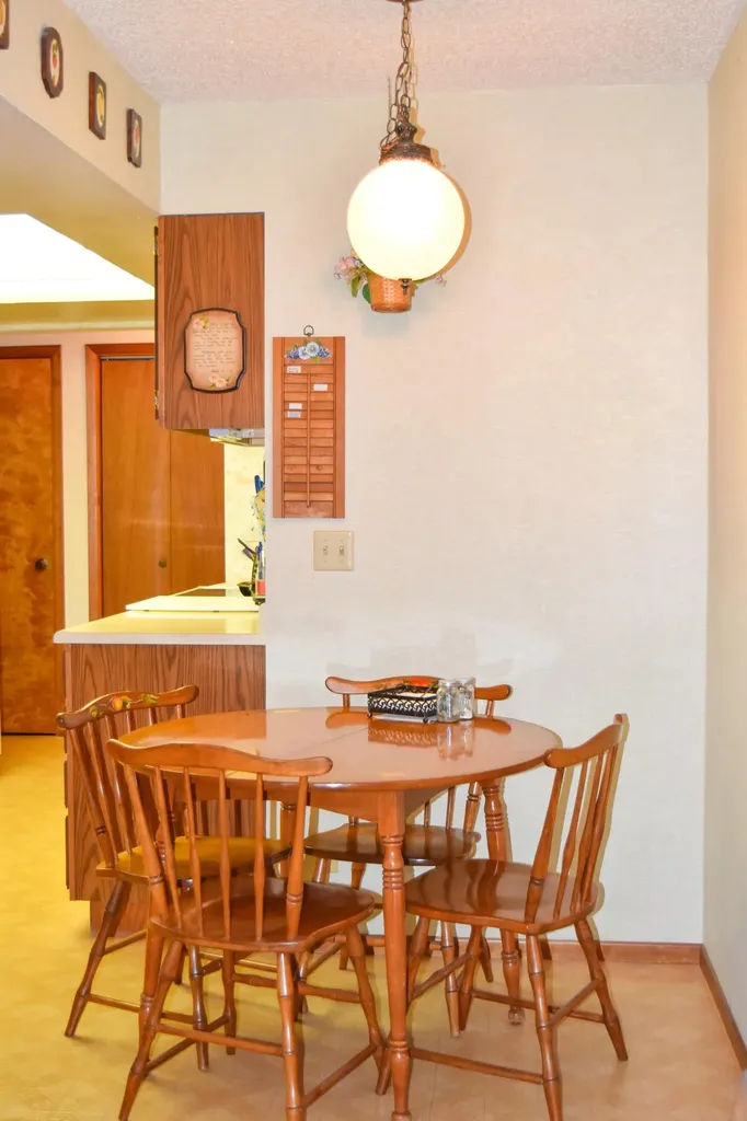 40265 Apple Road Polson MT 59860