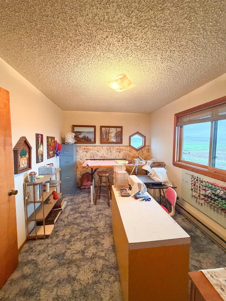 40265 Apple Road Polson MT 59860