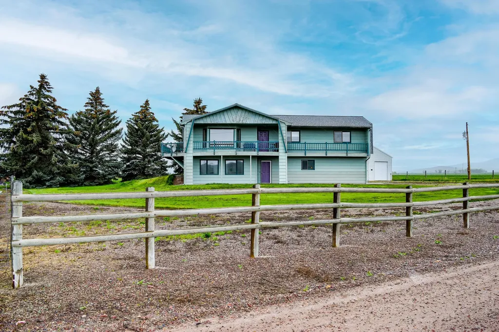 40265 Apple Road Polson MT 59860