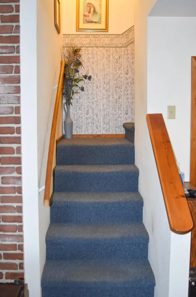 40265 Apple Road Polson MT 59860