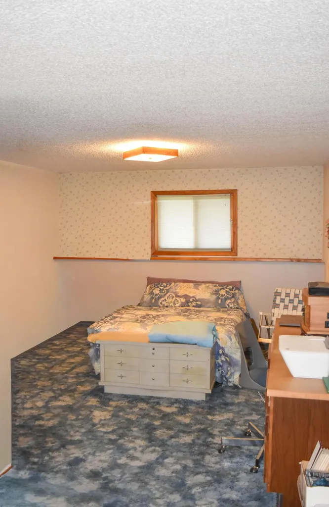 40265 Apple Road Polson MT 59860