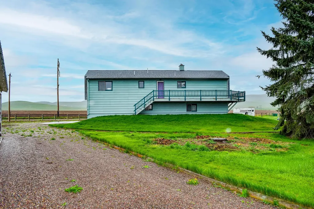 40265 Apple Road Polson MT 59860