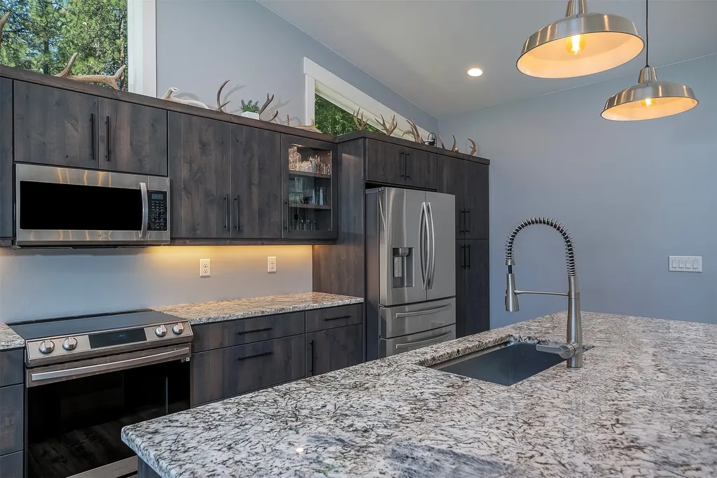 41002 Canyon View Circle Polson MT 59860