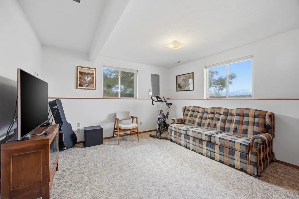 770 Hidden Valley Road S Florence MT 59833