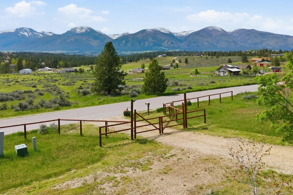 770 Hidden Valley Road S Florence MT 59833
