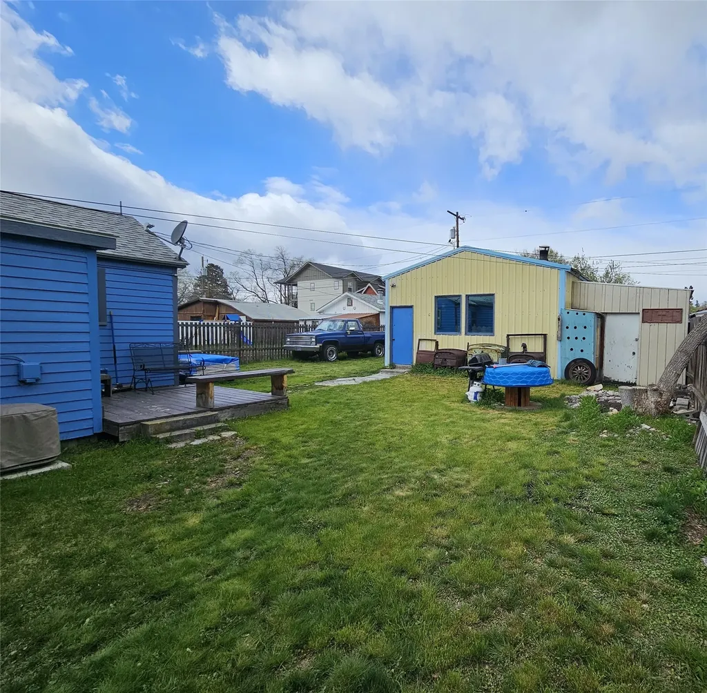 1806 S 8th Street W Missoula MT 59801
