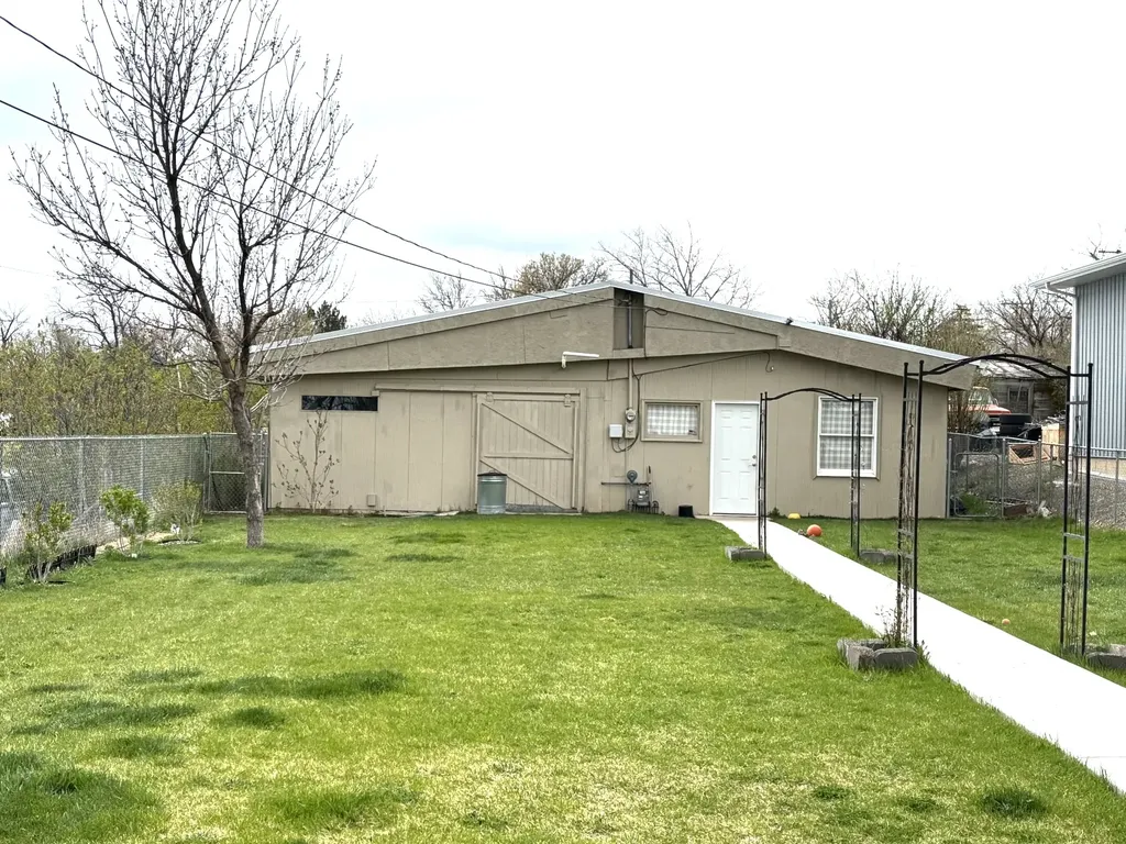 1420 13th Avenue SW Great Falls MT 59404