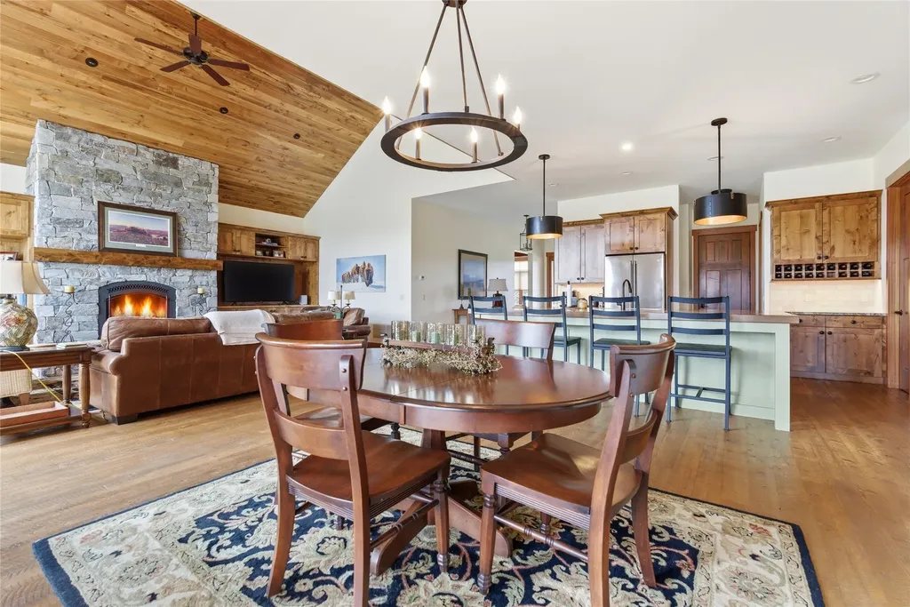 4032 Red Eagle Drive Whitefish MT 59937