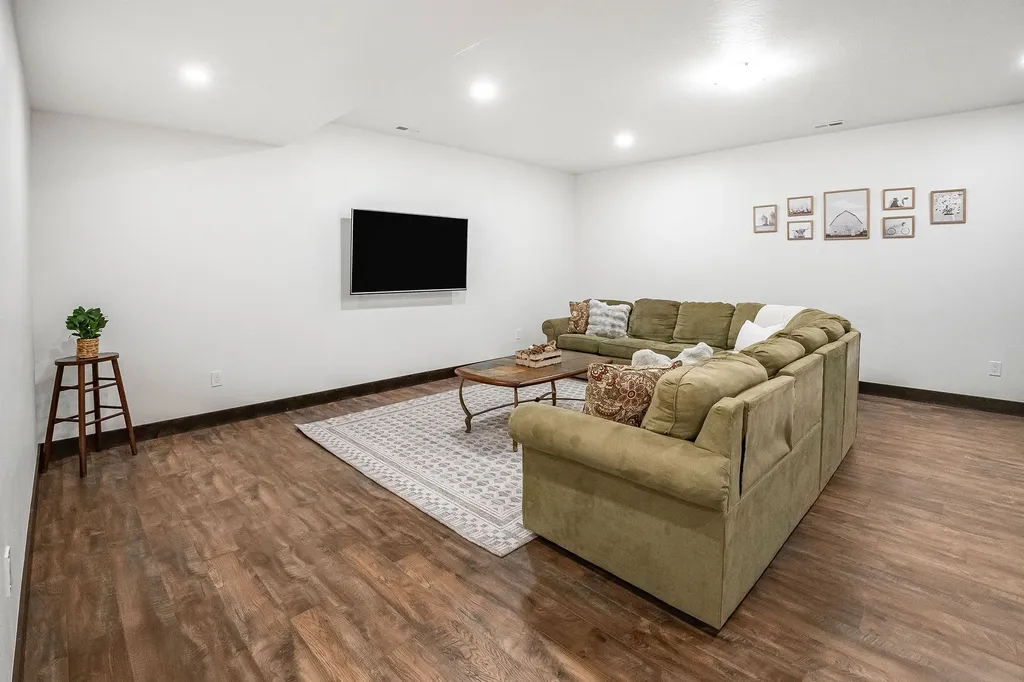 77 Rumsey Road Philipsburg MT 59858