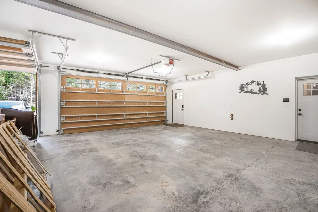 77 Rumsey Road Philipsburg MT 59858