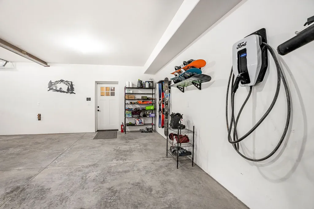 77 Rumsey Road Philipsburg MT 59858