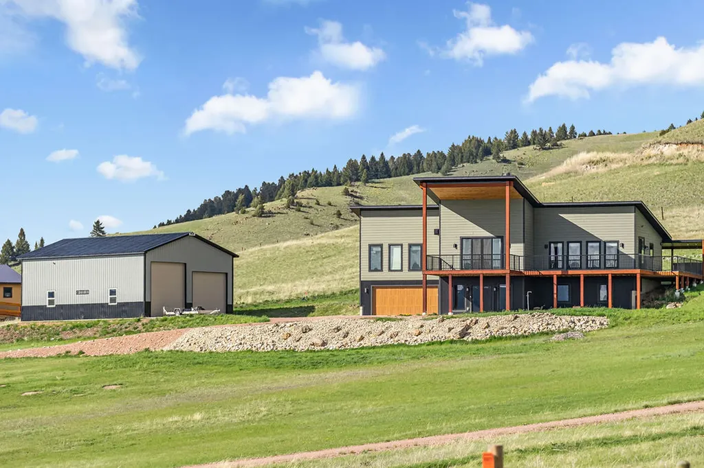 100 Stevie Lane Philipsburg MT 59858
